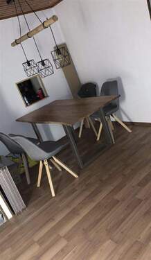 Wohn/Esszimmer - Modernisierte 4-Zimmer-Wohnung mit Balkon und Garage
