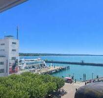 Perfekte Wohnlage direkt am Hafen von Friedrichshafen- wenige Meter zum Bodensee und der großen Uferpromenade ......