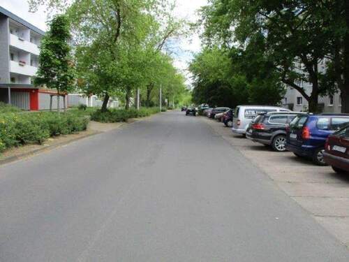 Robert-Koch-Straße - 2 Zimmer Etagenwohnung zur Miete in Neubrandenburg