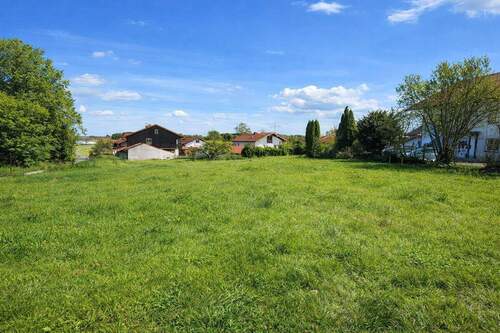 FINESTEP Immobilien - Grundstück zum Kaufen in Obing