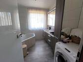 OG Wohnung Badezimmer - 