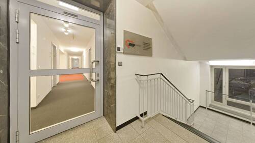 Zugang zur Bürofläche - Büro zur Miete in Duisburg