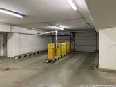 Ein- und Ausfahrt Tiefgarage - Büro in Dresden zur Miete