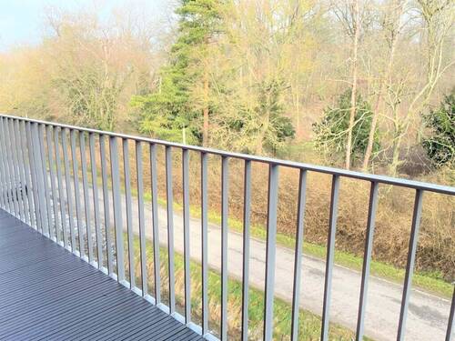 Balkon mit Waldblick - 
