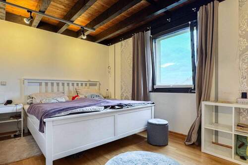 Schlafzimmer 2 1. OG - 