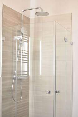 Beispiel Duschkabine - 