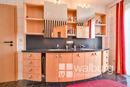 4 Doppelwaschtisch Masterbad Obergeschoss - 