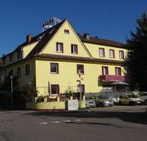 Mehrfamilienhaus mit Entwicklungspotenzial in zentraler Lage - Engen