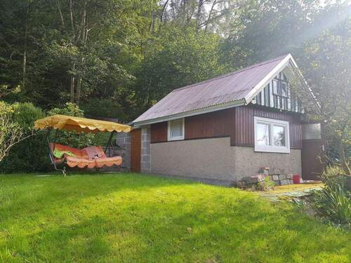 Gartenlaube mit Terrasse - 