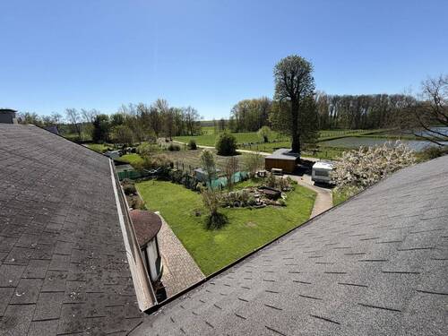 Blick aus dem Dachfenster - 