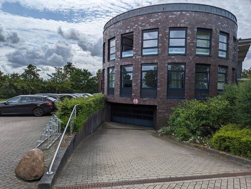 Ansicht Nordwesten TG-Rampe - Büro in Hamburg zum Kaufen