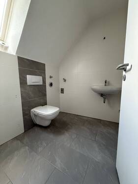 WC - Etagenwohnung mit 74,10 m² in Zwickau zur Miete