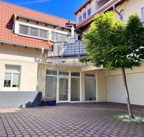 WALLAU: Schönes 1-ZIMMER-BÜRO mit Abstellraum, Küche und Bad - Hofheim