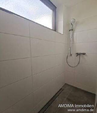 Badezimmer - Etagenwohnung mit 90,00 m² in Nürnberg zur Miete