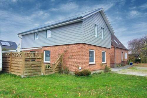 Ansicht - 6 Zimmer Mehrfamilienhaus, Wohnhaus in Schafflund