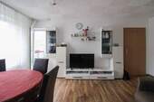 Wohnzimmer - Etagenwohnung mit 51,10 m&sup2; in Ludwigsburg zum Kaufen