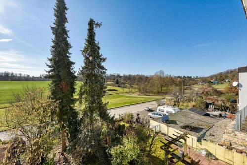 Blick nach Westen - 5 Zimmer Reihenmittelhaus in Aspach