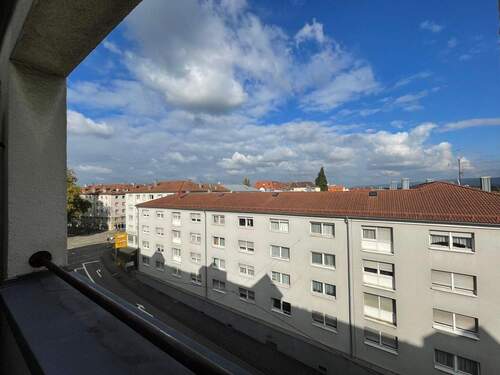 Balkon Nordseite - Etagenwohnung mit 95,00 m&sup2; in Rastatt zum Kaufen