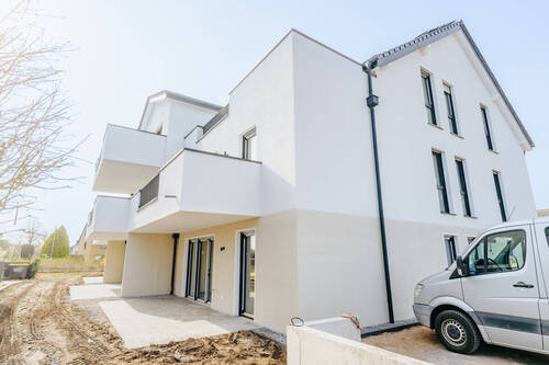 Bild 2 - 4 Zimmer Etagenwohnung zum Kaufen in Schloß Holte-Stukenbrock
