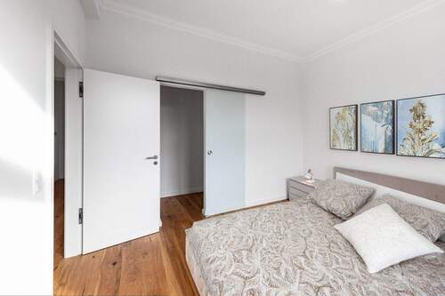 Schlafzimmer (virtuell möbliert) - 