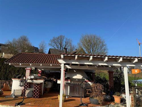 überdachter Grill-Bereich - 
