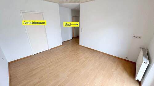 Schlafzimmer Ansicht 3 - 