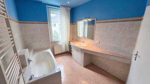 Badezimmer Ansicht 1 - 