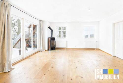 Bild 1 - Stade-Ottenbeck: Große Dachgeschosswohnung modernisiert und gut geschnitten!