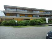 Vorderfassade - Helle u. barrierefreie BüroLaborfläche in Endetage