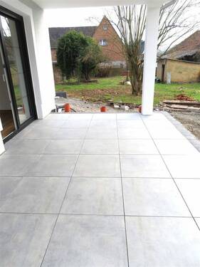 überdachte Terrasse - 
