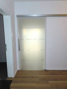Glastür Wohnzimmer - 3 Zimmer Etagenwohnung in Fuldatal