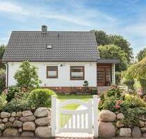 Einfamilienhaus mit Traumgrundstück - Ellerbek