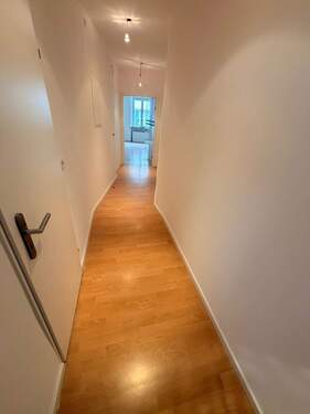 Flur Ansicht 1 - 