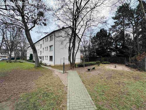 Seitenansicht - 4 Zimmer Etagenwohnung zum Kaufen in Bonn