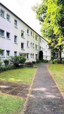 Hausansicht - Etagenwohnung mit 84,00 m&sup2; in Bonn zum Kaufen