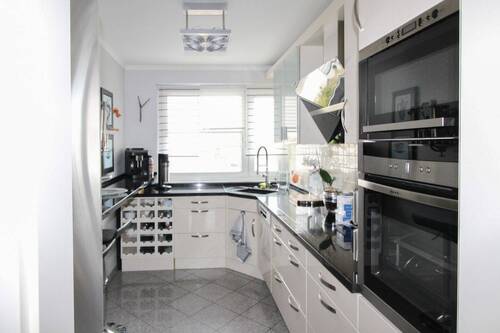 Küche - 4 Zimmer Einfamilienhaus in Isernhagen