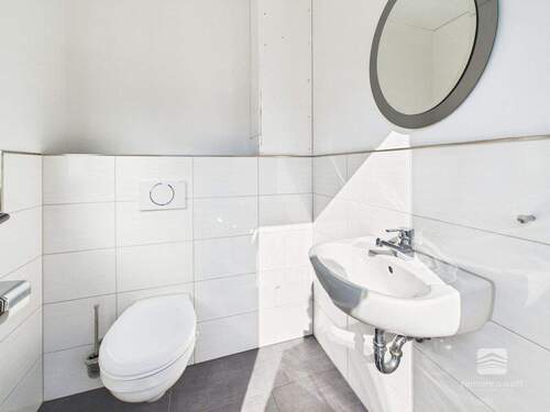 Gäste-WC 2/2 - 