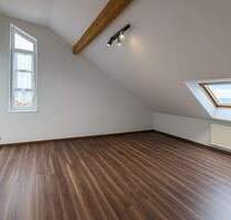 Bezaubernde Dachgeschosswohnung inkl. Stellplatz in Gerlenhofen - Neu-Ulm
