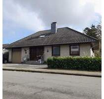 Wunderschönes Einfamilienhaus mit Garage und Wintergarten für den gehobenen Anspruch in Brake-Süd - Brake (Unterweser) Kirchhammelwarden