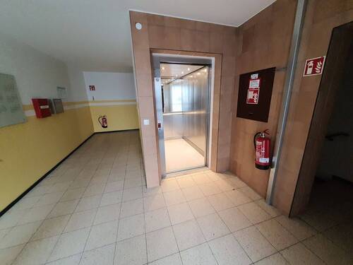 Hausflur Aufzug - 