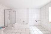 Whg. 1 Badezimmer - 