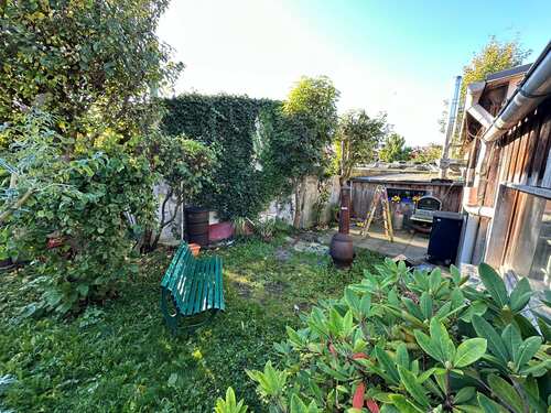 Kl. Garten im hinteren Teil d. Grundstücks - 