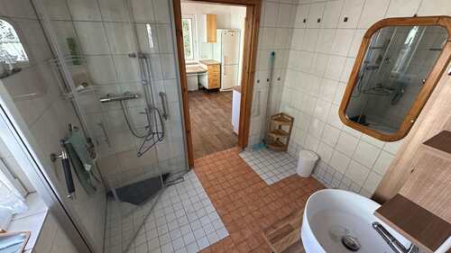Duschbad (EG-Whg.) 2 - 