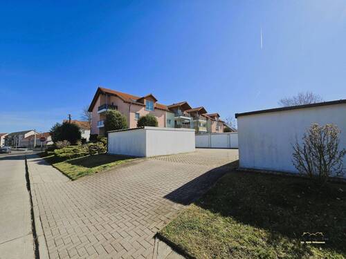 seitliche Ansicht 2 - Mehrfamilienhaus, Wohnhaus mit 830,00 m² in Bitterfeld-Wolfen zum Kaufen