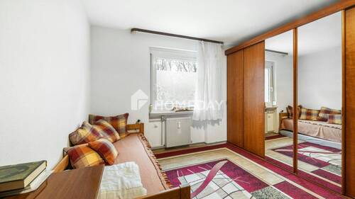 Schlafzimmer 1 - Etagenwohnung mit 98,00 m² in Freiburg im Breisgau zum Kaufen