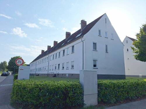 Außenansicht - 3 Zimmer Etagenwohnung in Sande