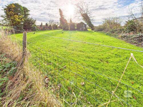 zus. Gartengrundstück - 