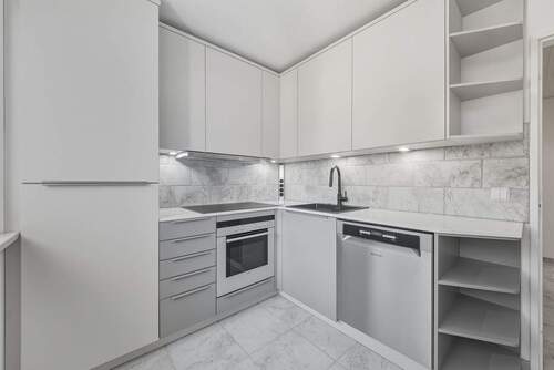 Küche - 3 Zimmer Etagenwohnung in München