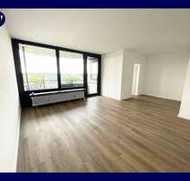 Renovierte 3-Zimmer-Wohnung: moderne Ausstattung, Balkon, neues Wannenbad, separate Küche, sep. WC - Köln Urbach