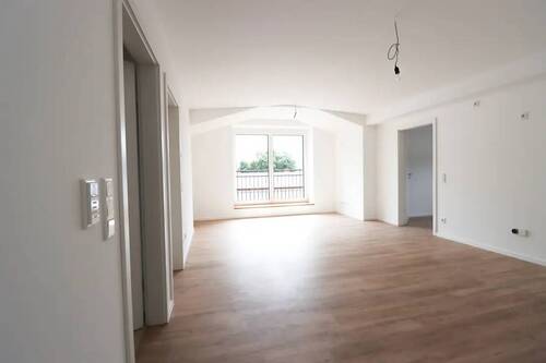 Wohnbereich - 3 Zimmer Etagenwohnung zur Miete in Beilngries